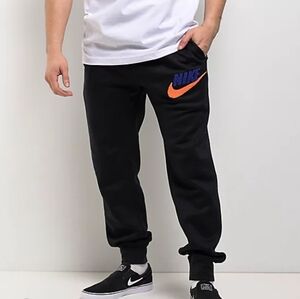 Nike Chenille Logo Jogger Size Small